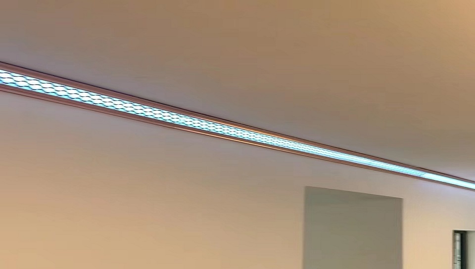 led发光顶角线安装,简单装修发光顶角线