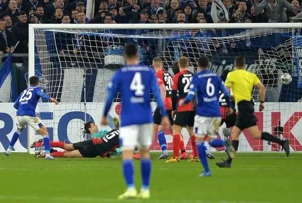 德国杯哈兰德独进3球,哈兰德德国杯夺冠