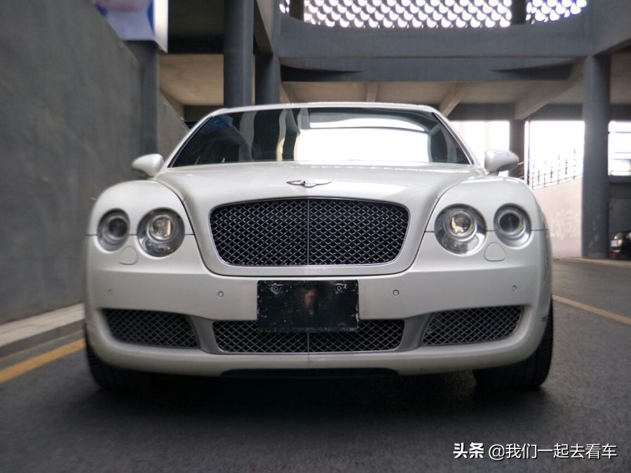 13年宾利飞驰6.0t多少钱,最新款宾利飞驰开在路上回头率