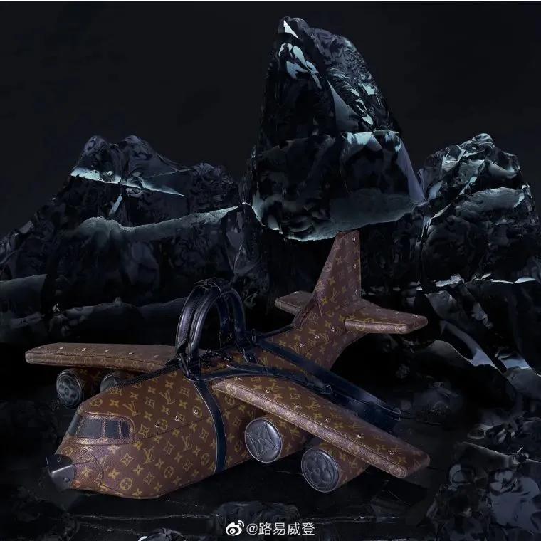 lv全新特价包,lv飞机包售价25万