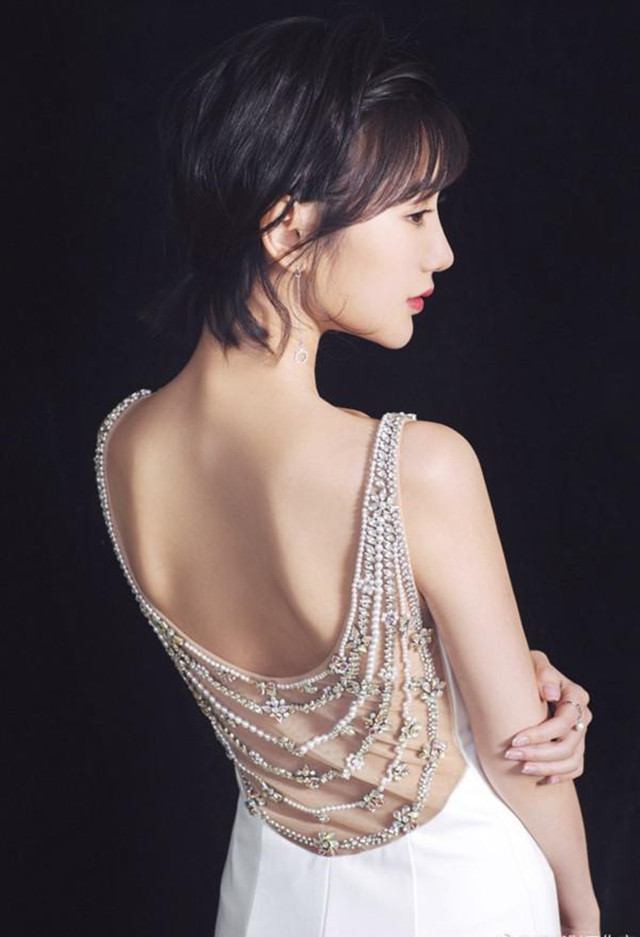 毛晓彤穿着打扮,毛晓彤三十而已惊艳颜值