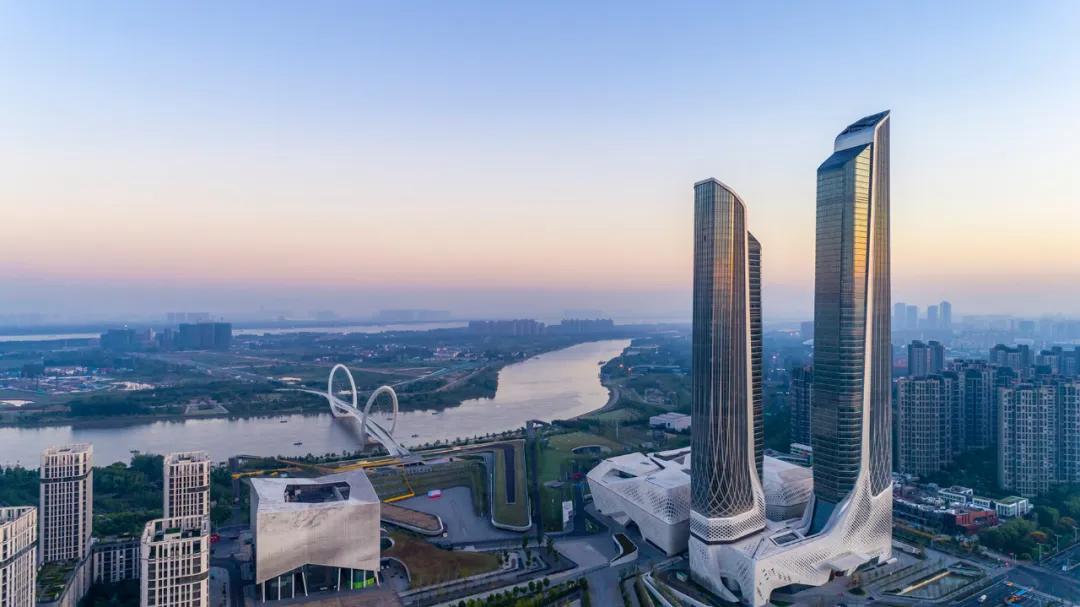 建筑设计师扎哈·哈迪德,扎哈哈迪德设计的中国建筑