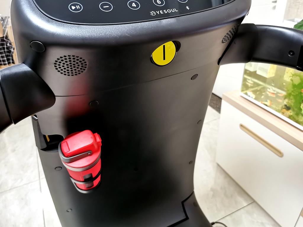 野小兽p30跑步机稳定性怎么样,野小兽折叠跑步机细节展示