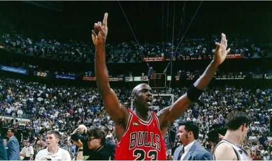 猛男必看100个彩蛋,猛男必看100个经典电影