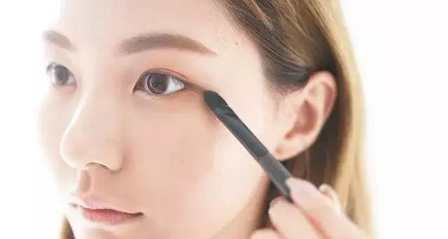 单眼皮内双妆教程,内双单眼皮无辜大眼妆