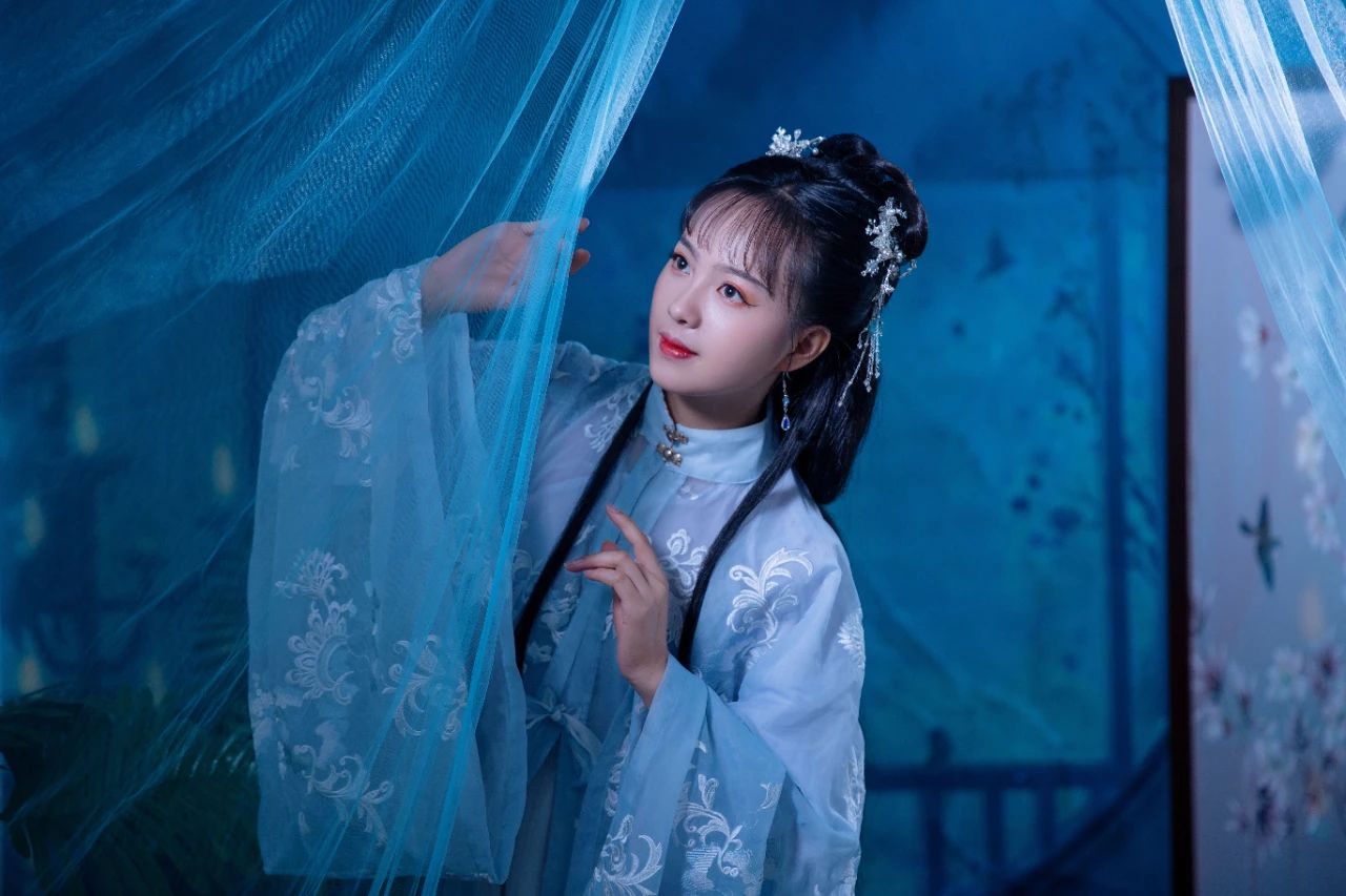 唐代最会写情诗的4个男人，一人一首爱情绝唱，送给渴望爱情的你