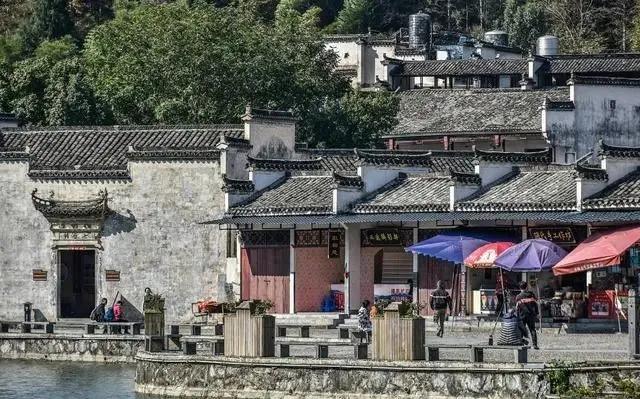 走遍全国古村落,徽州西递古村有哪些