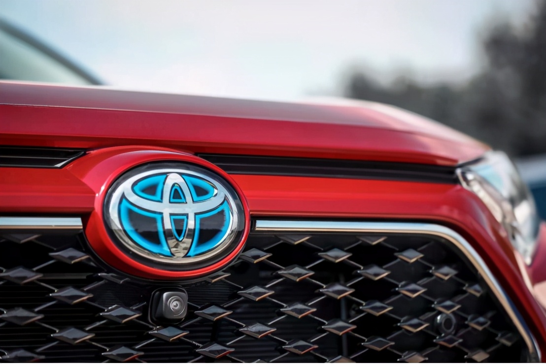 丰田双擎混动最新款,千里长测