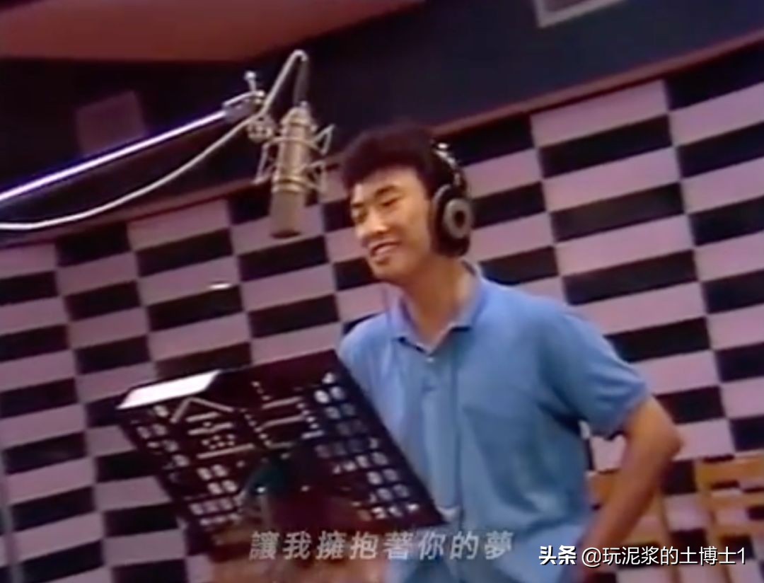 这段被藏了34年的*拍偷**视频曝光：那时候李宗盛27岁，费玉清30岁