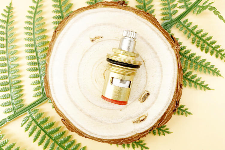 水龙头漏水原因及解决方法大揭秘,水龙头一直漏水怎么解决