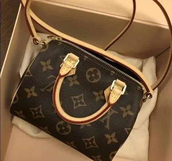 lv最新印花款包包,lv路易威登男士包包斜挎包印花