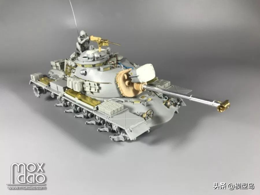 t34-85中型坦克模型,现代1:35主战坦克模型