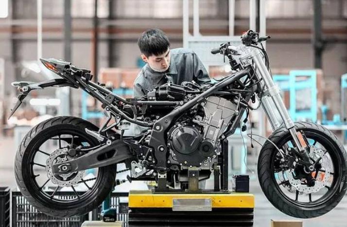 重庆首富被追债,负债157亿重庆前首富