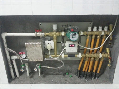 不供暖的时候地热阀用关吗,不供暖了暖气片关掉还是开着