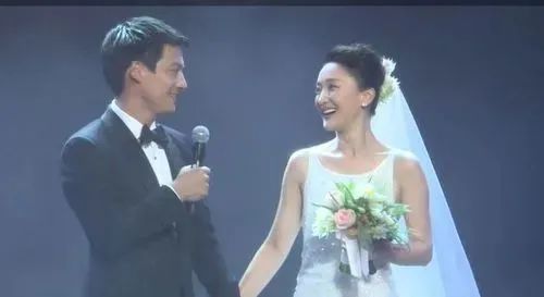 周迅爱摇滚还是摇滚乐手,周迅爱上了几个音乐人