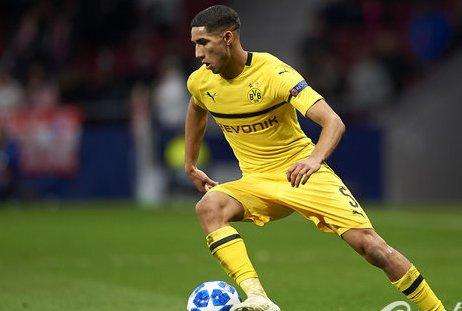 赞歌·大黄蜂的带刀侍卫，脚踩风火轮的阿什拉夫，闪耀多特蒙德