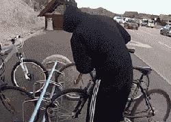 球不是这样踢滴搞笑图片,足球趣图搞笑图片