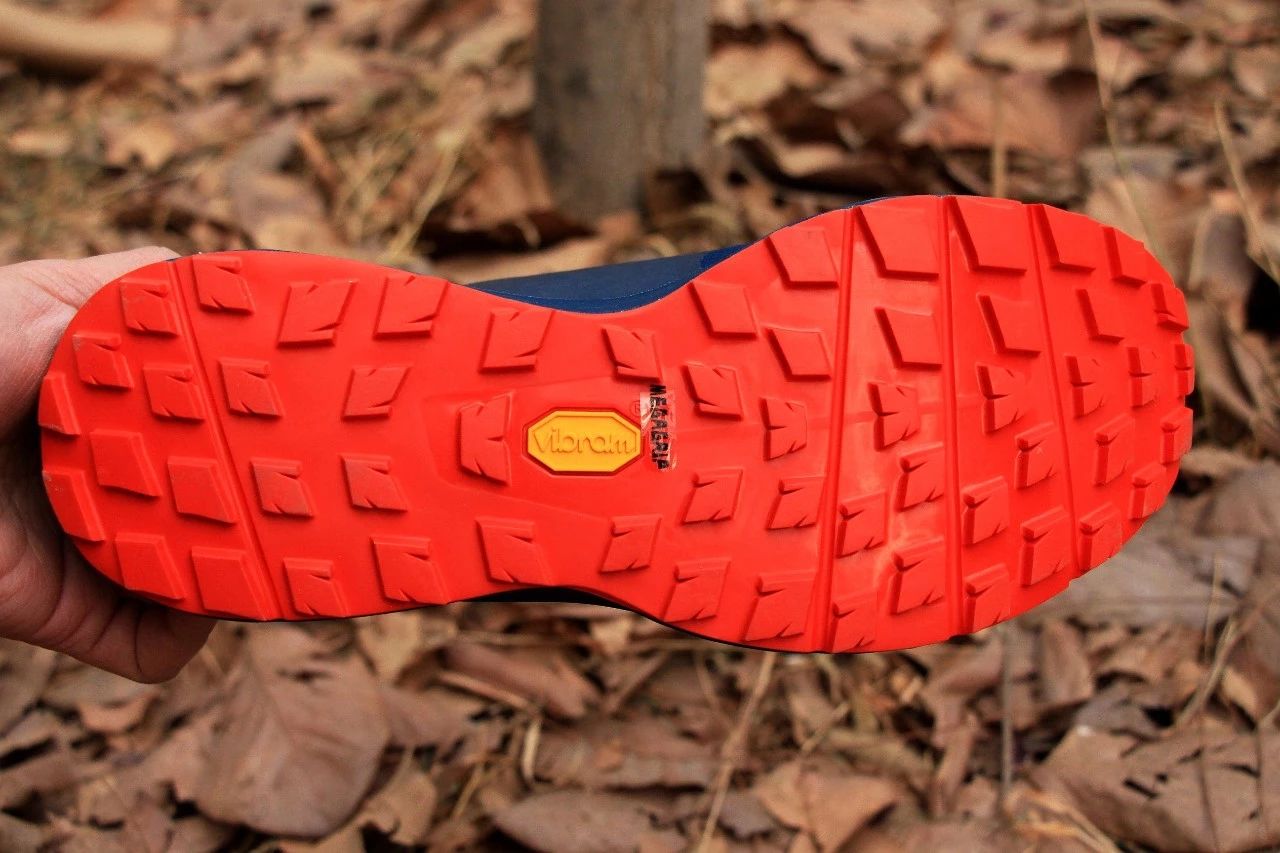 始祖鸟鞋男款冬季评测,始祖鸟夏季男款休闲运动鞋测评