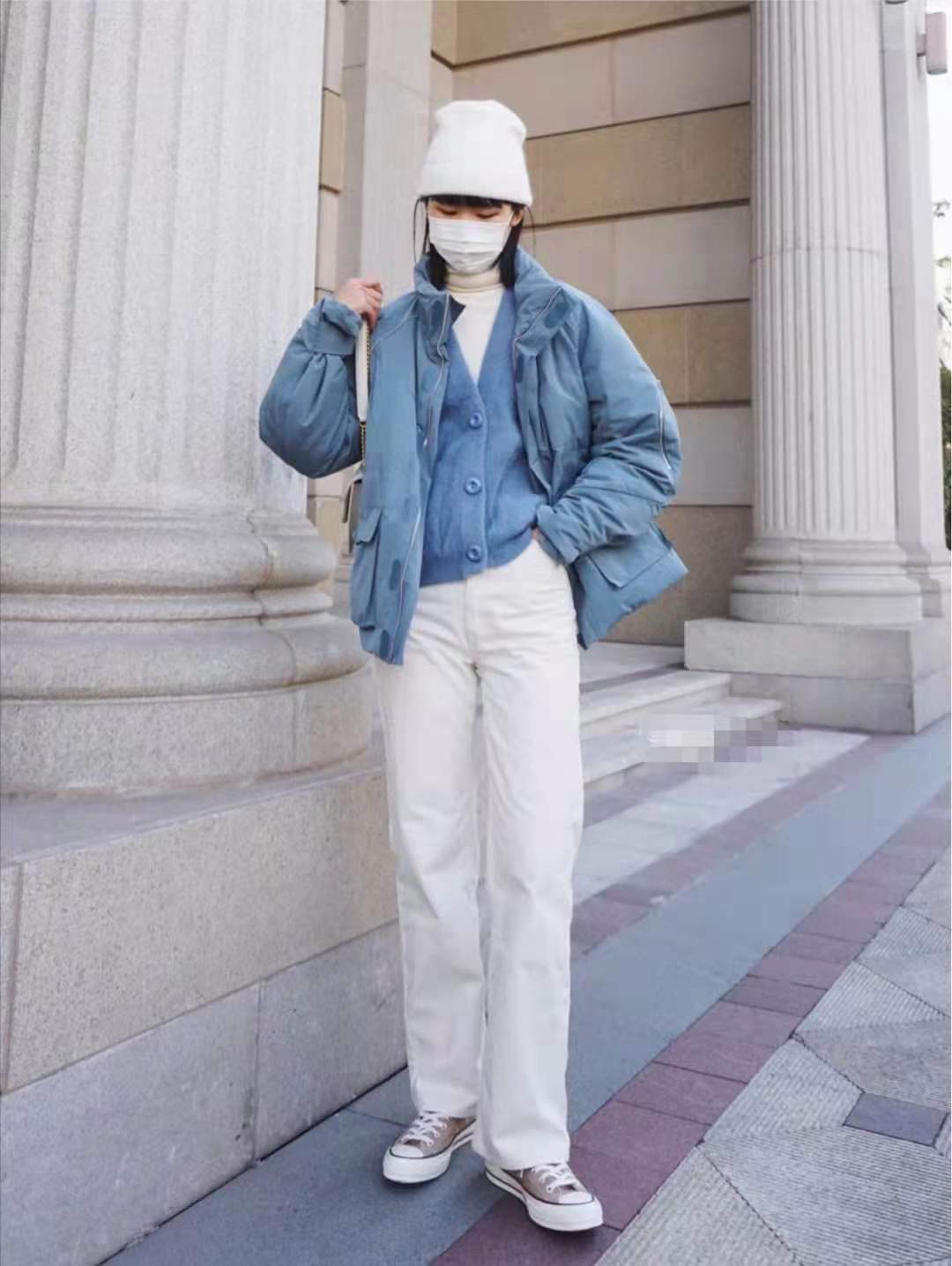 高贵气质羽绒服穿搭高级感,50-60妈妈短款羽绒服穿搭