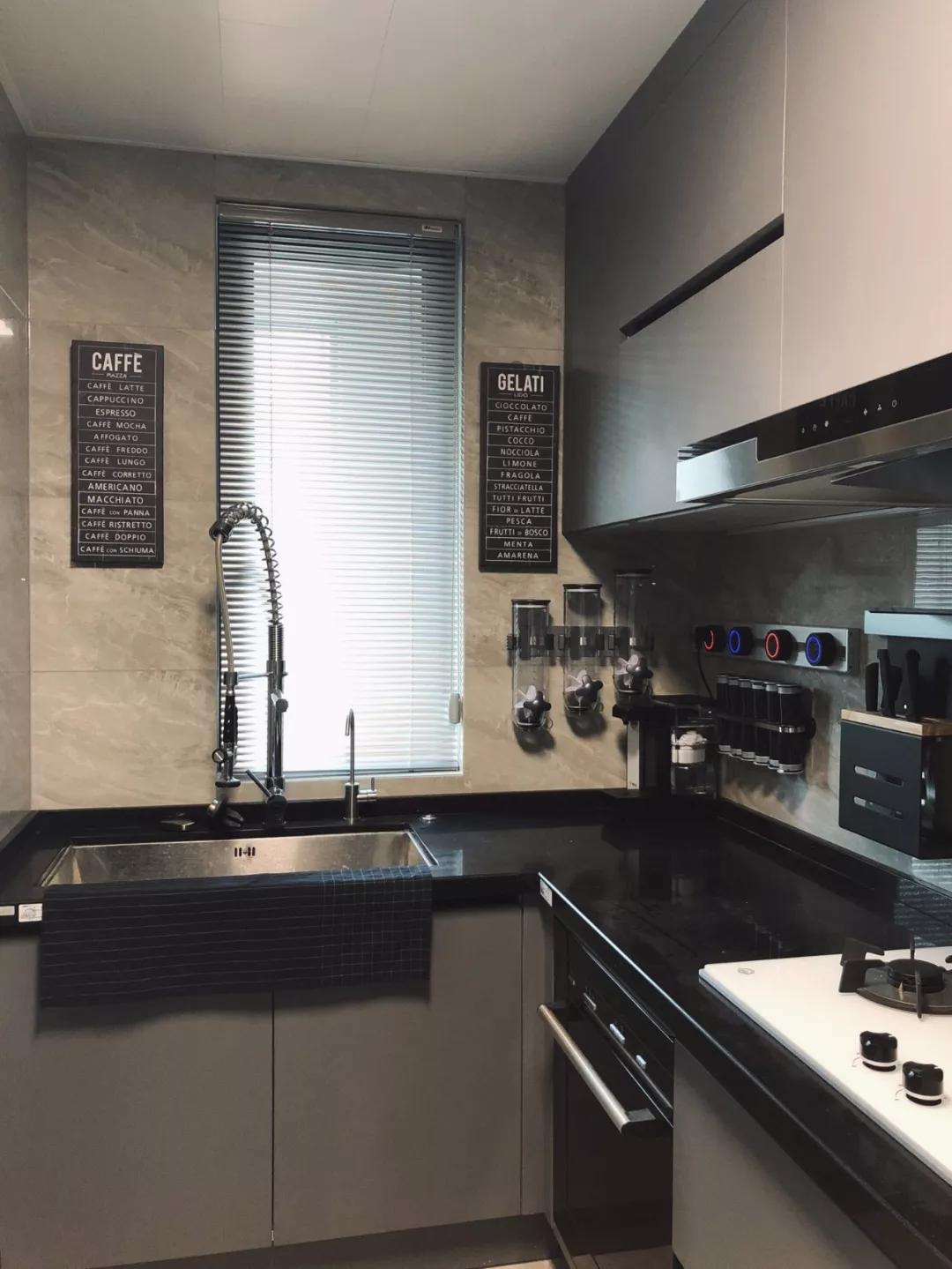 厨房台面什么颜色耐用好看,厨房台面哪种材料最耐脏