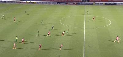 巴坎布快乐足球vs扎哈维,快乐足球四大代表人物巴坎布