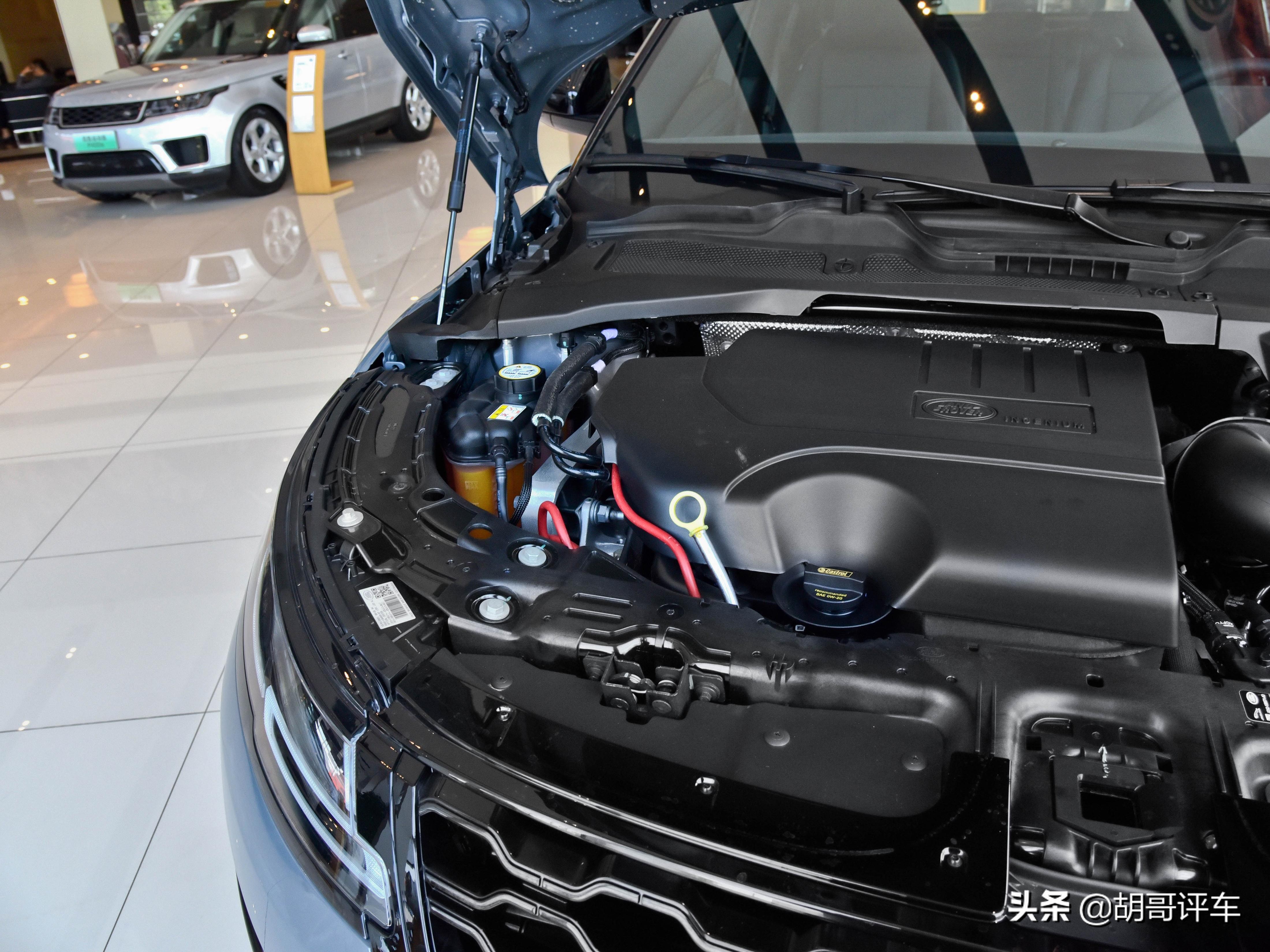 颜值即正义实拍全新路虎揽胜极光,249匹马力的车