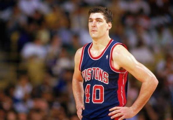 NBA纪实连载39:最想废了乔丹的那个人,恶贯满盈的比尔兰比尔