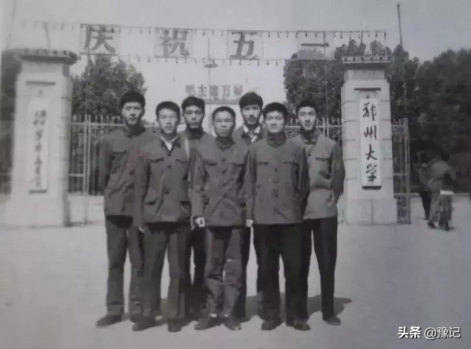 郑州十年的变化,郑州78岁老人为变年轻花30万