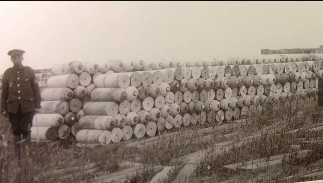 百年前的中国受尽列强欺凌资料,100年前的中国劳工真实影像