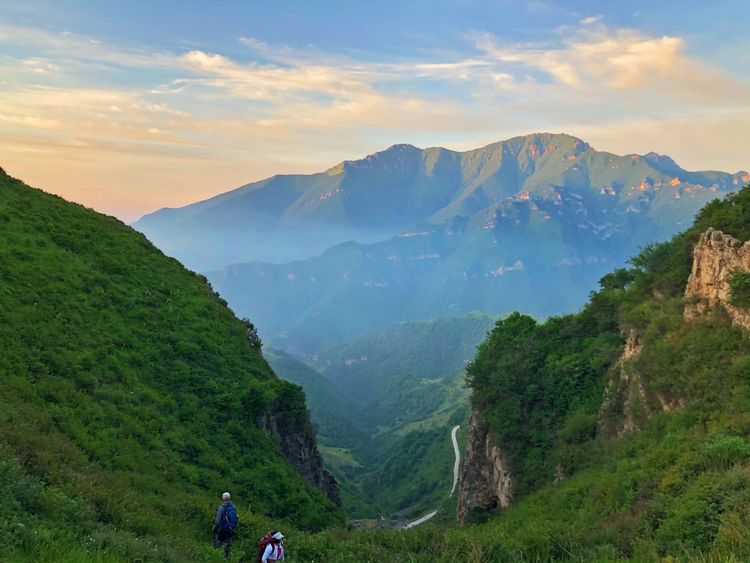 小五台山哪里进入景区,小五台山春天景色