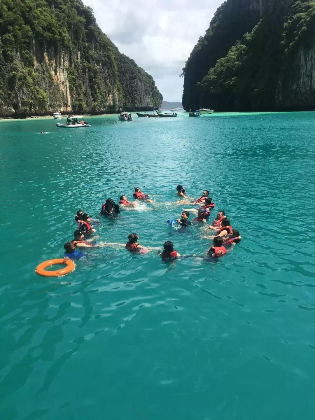 泰国皮皮岛一日游 (泰国皮皮岛旅游团)