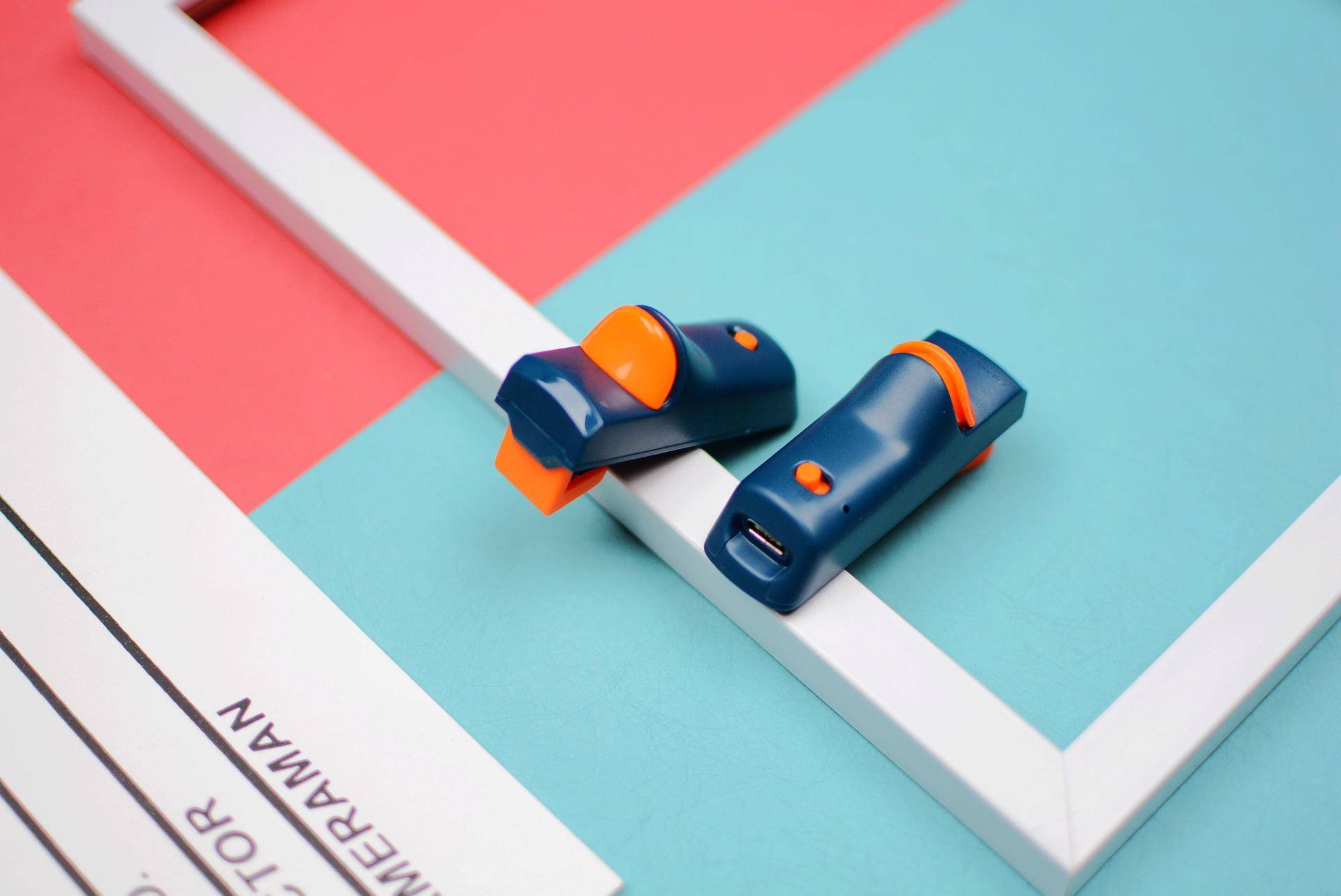 只用一个吃鸡神器手感更好,手机吃鸡神器按键最好用的一款