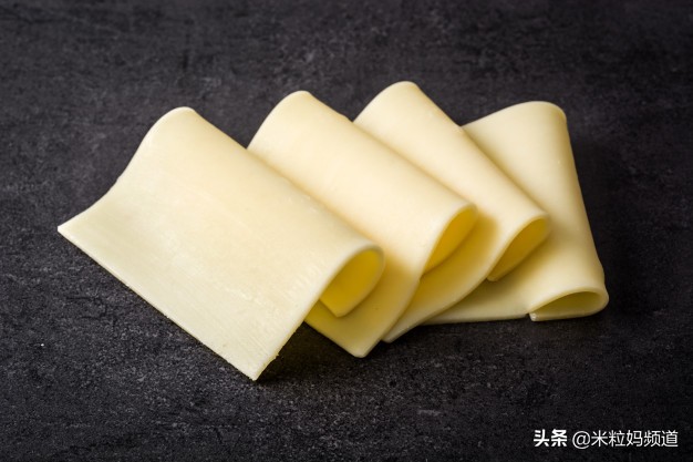 吃一口会爆浆的奶酪,吃一嘴奶酪