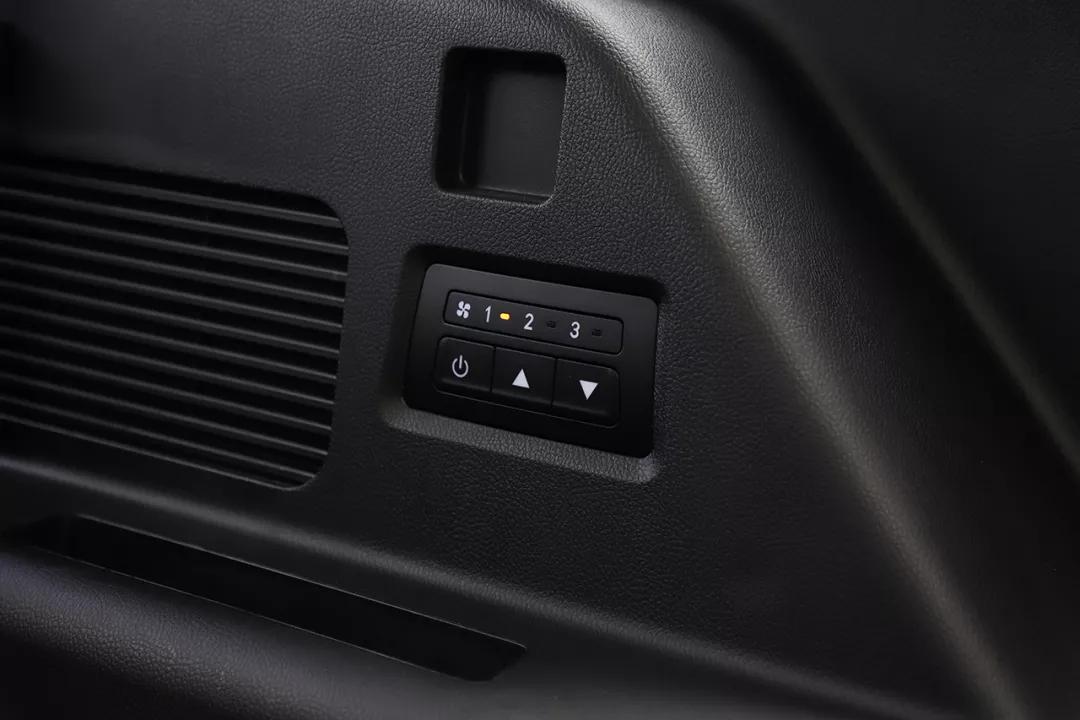 捷途X90PLUS增两款车型,捷途x90plus是中型suv吗