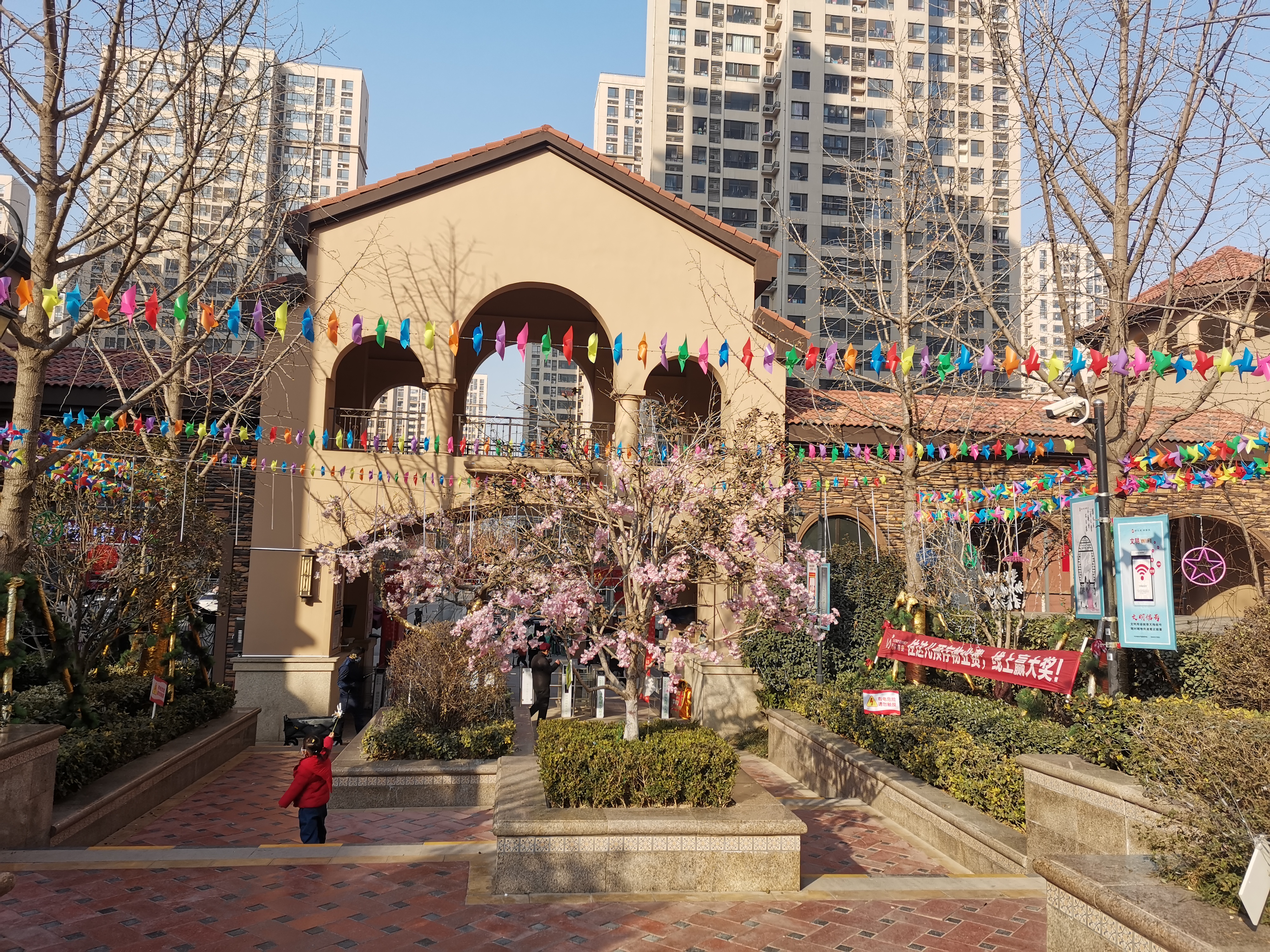 郑州高新区万科城8期小区,郑州高新区万科城评测