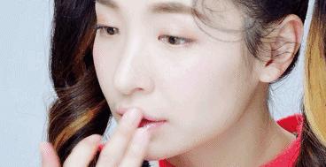 拒绝打造假面妆容，因为真的很丑