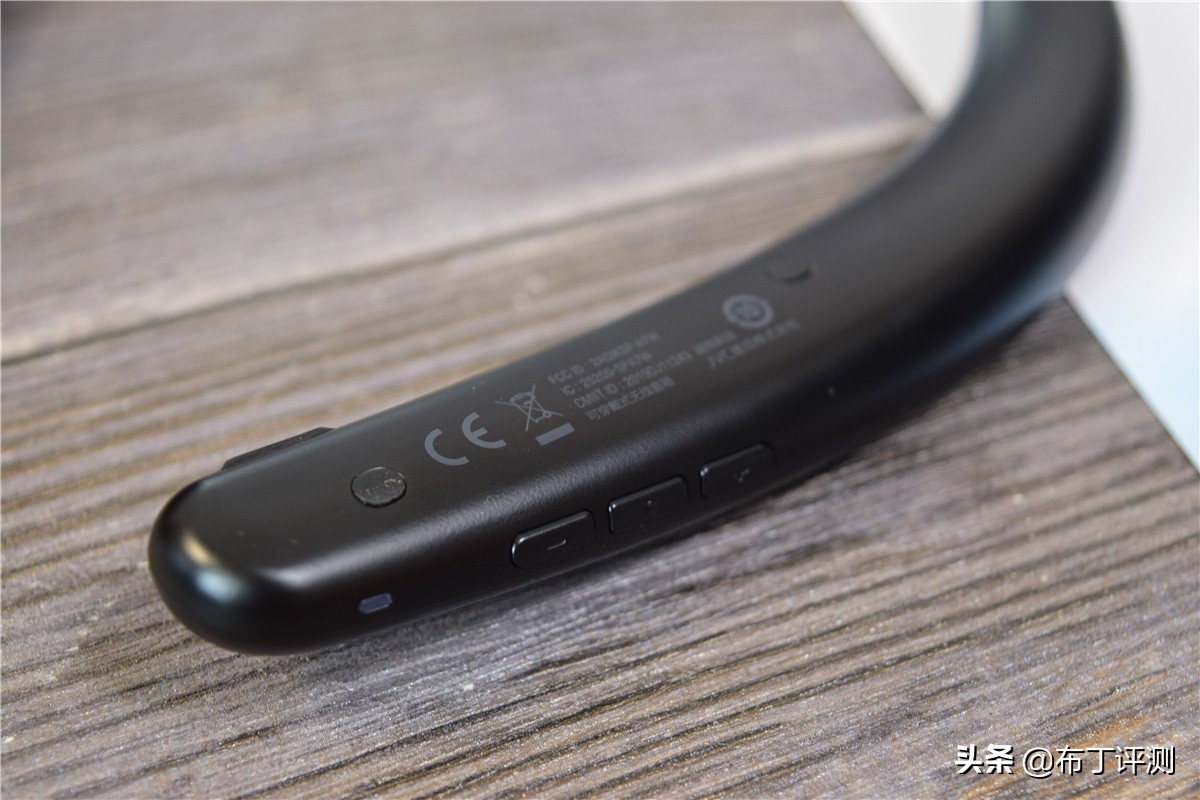 便携式蓝牙音箱带话筒,便携环绕音箱