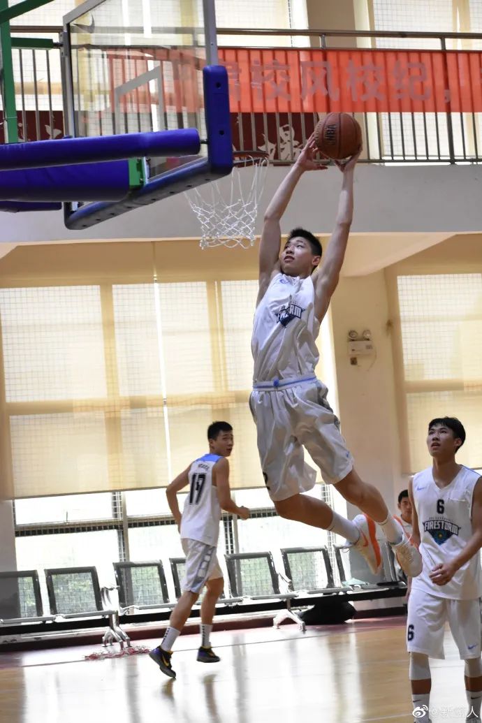 47岁还能扣篮,47岁还能扣篮吗