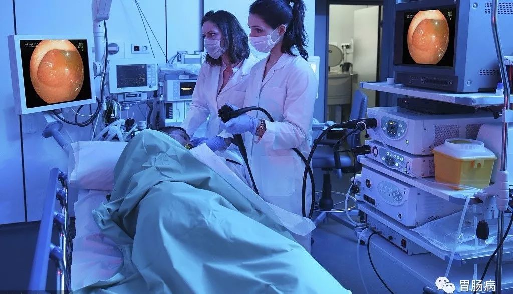做胃镜怎样配合医生才不感觉痛苦,做胃镜的医生说不严重靠谱吗