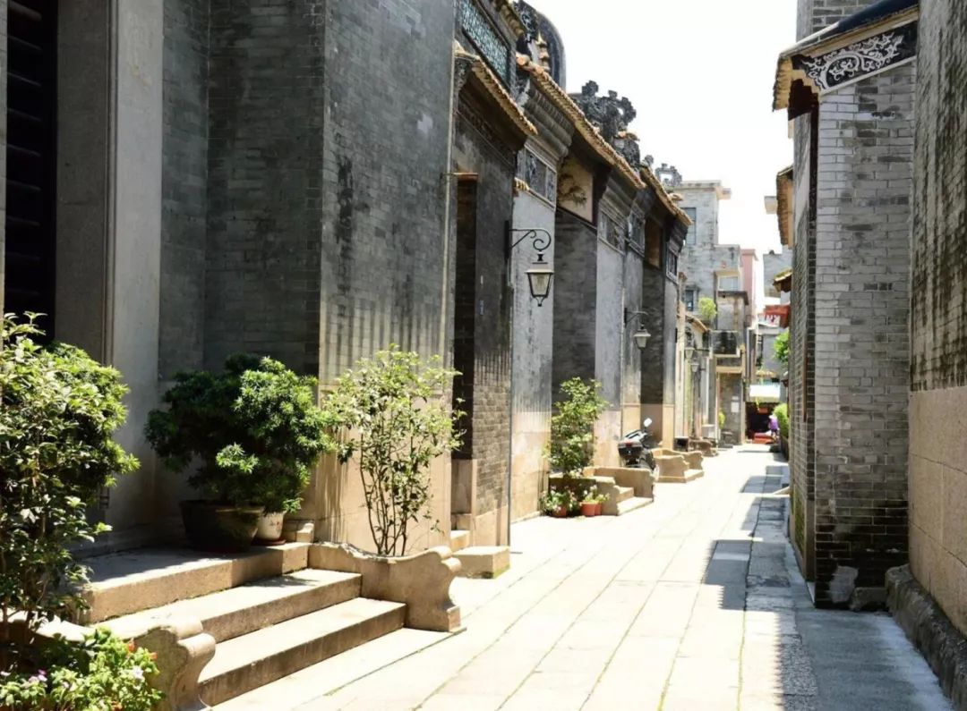 沙湾古镇靠近哪里,沙湾古镇室内游玩