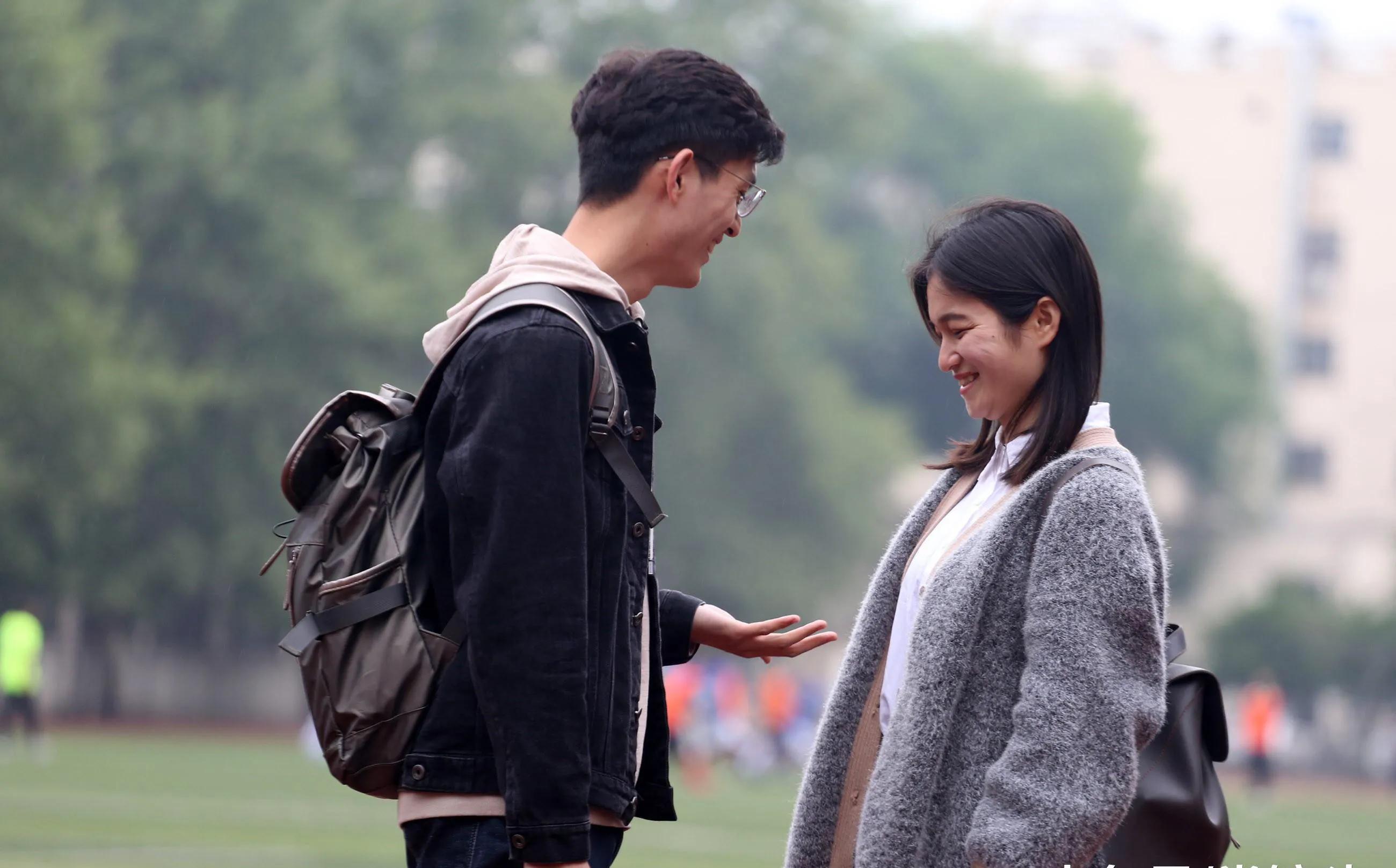 给大学新生的100条建议 (大学新生建议笔记本)