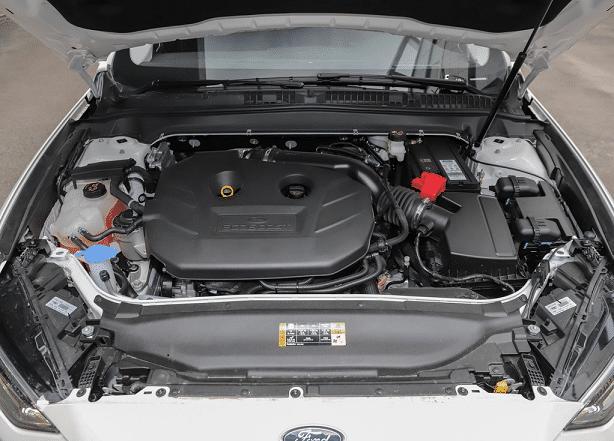 全新一代福特蒙迪欧值得购买吗,从爆红到过气