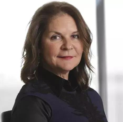 洗钱1个亿给小李子拍电影,这波“金融海盗”操作有点骚