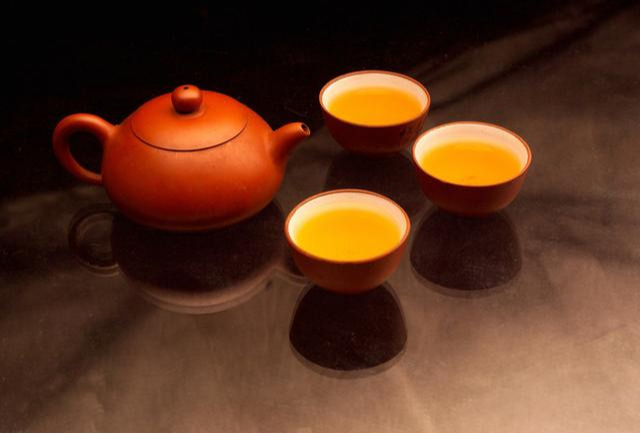 黑茶有霉味了但是没发霉怎么处理,黑茶没有发霉却有霉味