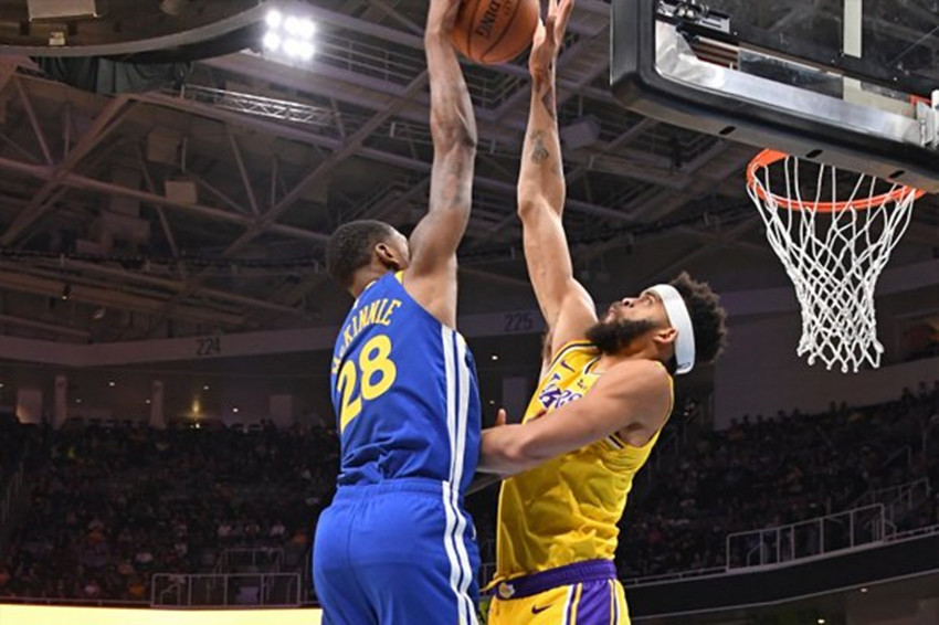 现代篮球中锋的技术特点,现代篮球中锋