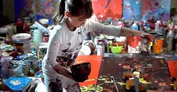 那些在纸上画画的神奇小孩,盘点那些年纪小画技超群的孩子