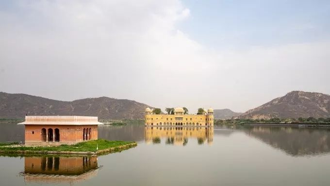 印度这座老城，房子都是粉色，去亚洲最豪华电影院只要几十元