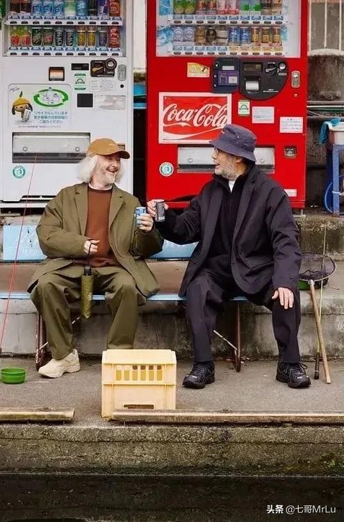 红遍日本潮流圈的「买手界宜家」，究竟有什么魔力？