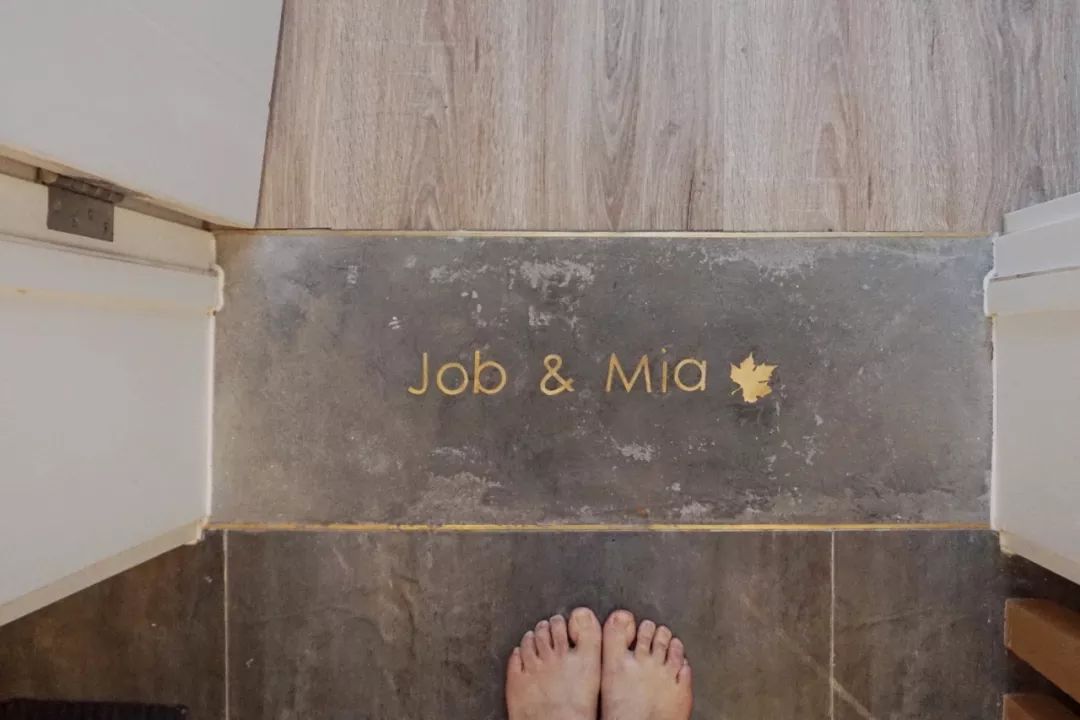 44㎡住三代人，采光差、厨房小都被解决，她家的空间榨干术太绝