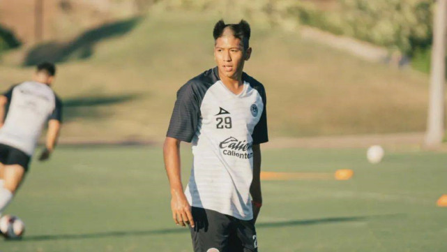 博格巴曼联发型,足球场上最好看的发型